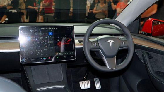 2023 Tesla Model Y Performance Interior 002