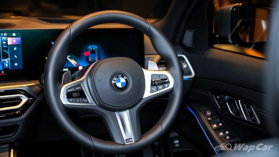 2023 BMW 3 Series 330i M Sport Interior 002