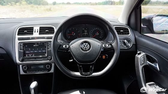 2018 Volkswagen Vento 1.2TSI Highline Interior 002
