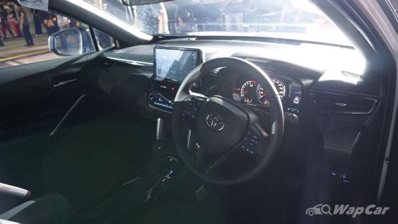 2023 Toyota Corolla Cross GR Sport Interior 001