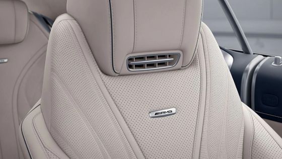 Mercedes-Benz S-Class Cabriolet (2018) Interior 011