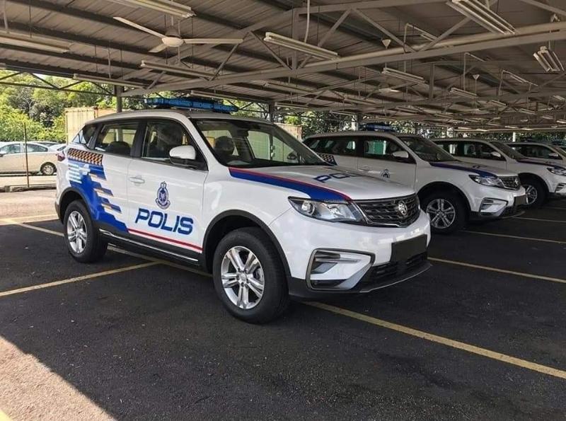 More power than the Civic 1.8, here comes the Proton X70 police car 02