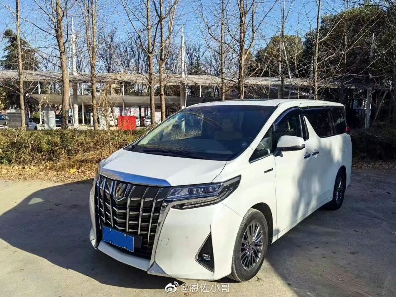 Resale value king: In China, you can sell a used Toyota Alphard for profit 02