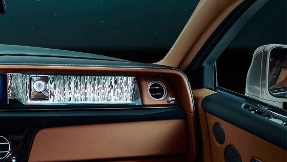 2017 Rolls-Royce Phantom Phantom Interior 005