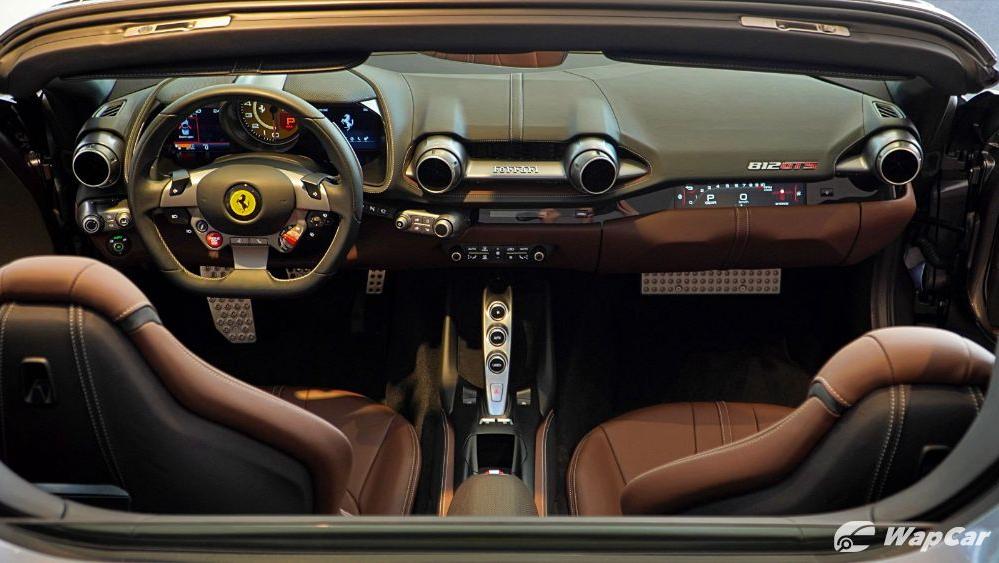 2020 Ferrari 812 GTS Interior 002