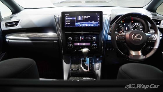 2021 Lexus LM350 4-Seater Interior 003