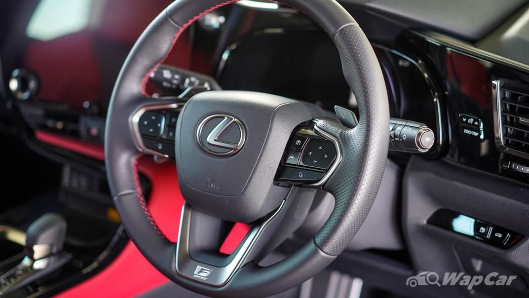2022 Lexus NX Interior 002