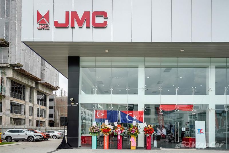 TC Trucks Sales Sdn Bhd expands JMC’s presence in Johor Bahru with a new showroom 02