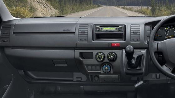Toyota Hiace (2018) Interior 001