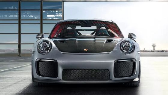 2019 Porsche 911 GT2 RS Exterior 002