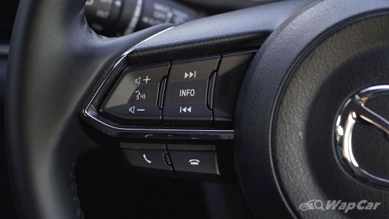 2019 Mazda CX-5 2.0L High SKYACTIV-G Interior 006