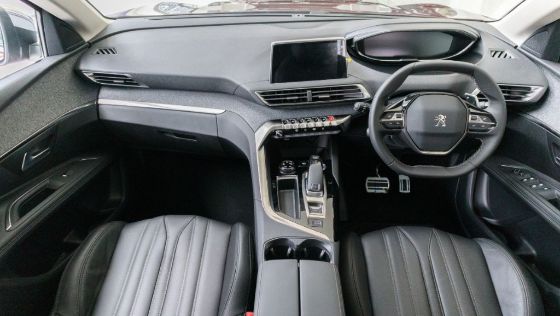 2019 Peugeot 3008 THP Plus Allure Interior 001