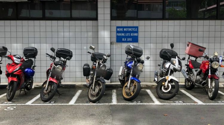 Motosikal 'tua' di Singapura perlu patuhi piawaian emisi baharu bermula 2023 atau sedia didenda!