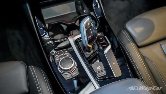 2021 BMW X3 sDrive20i Interior 005