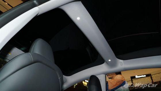 2023 Tesla Model 3 public Interior 015