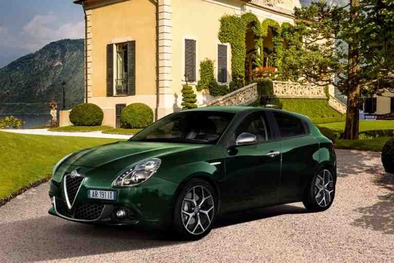 Alfa Romeo Giulietta (2019) Exterior 001
