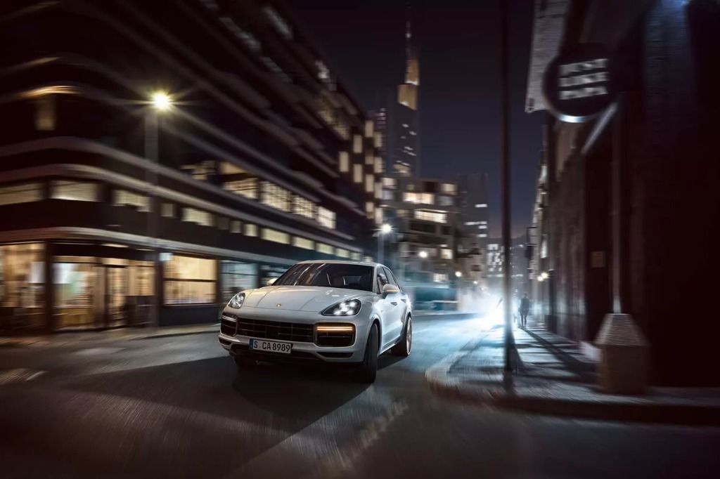 Porsche Cayenne (2019) Exterior 004