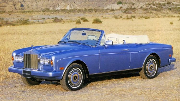 RollsRoyce Corniche Review For Sale Specs Models  News  CarsGuide