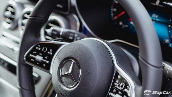 2020 Mercedes-Benz GLC 300 4Matic Interior 005