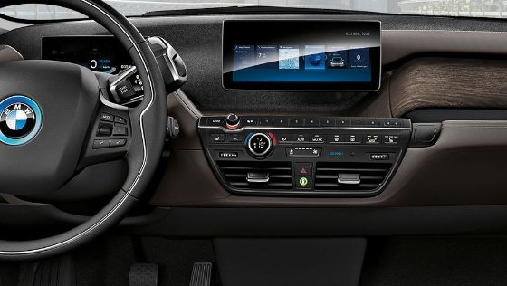 BMW i3s (2019) Interior 003