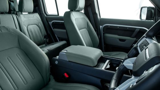 2021 Land Rover Defender 110 Interior 008