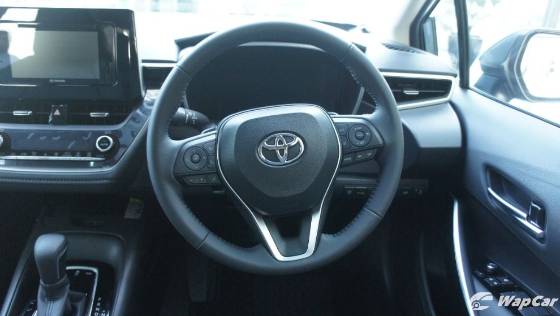 2019 Toyota Corolla Altis 1.8E Interior 005