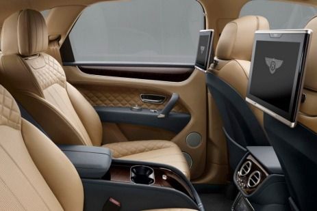 Bentley Bentayga (2018) Interior 004