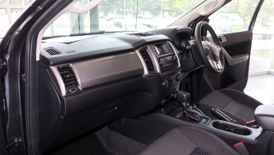 2018 Ford Ranger 2.0 Si-Turbo XLT+ (A) Interior 002