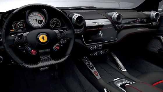 Ferrari GTC4Lusso T (2017) Interior 001
