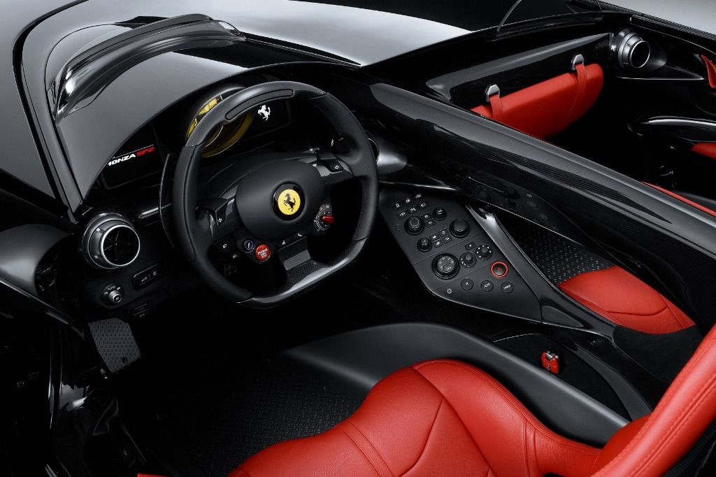 Ferrari Monza SP2 (2019) Interior 001