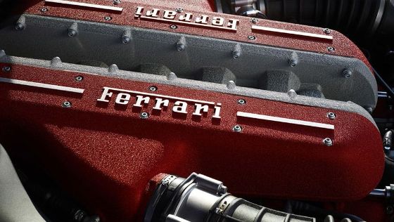 Ferrari GTC4Lusso (2016) Interior 011