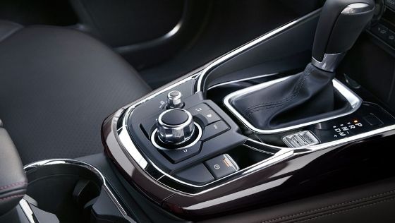 Mazda CX-9 (2018) Interior 009