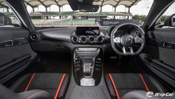 2019 Mercedes-Benz AMG GT C Interior 001