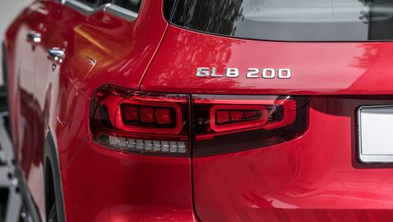 2020 Mercedes-Benz GLB 200 Progressive Line Exterior 010