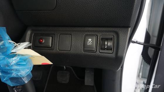 2021 Nissan Navara 2.5L Single Cab Manual Interior 009