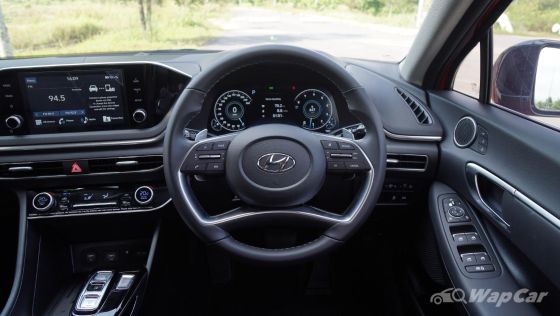 2020 Hyundai Sonata 2.5 Premium Interior 003