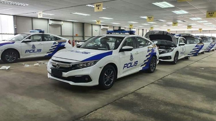 Watch GTA-style 35-minute car chase in Johor between PDRM Honda Civics and Jazz