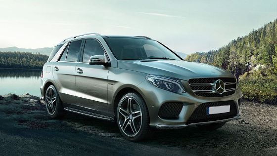 2019 Mercedes-Benz GLE GLE 450 4Matic AMG Line Exterior 003