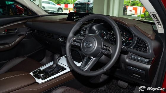 2019 Mazda 3 Sedan 2.0 SkyActiv High Plus Interior 002