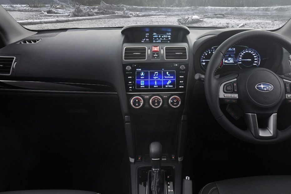 Subaru Forester (2018) Interior 002