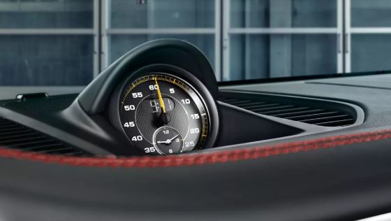 2019 Porsche 911 GT2 RS Interior 005