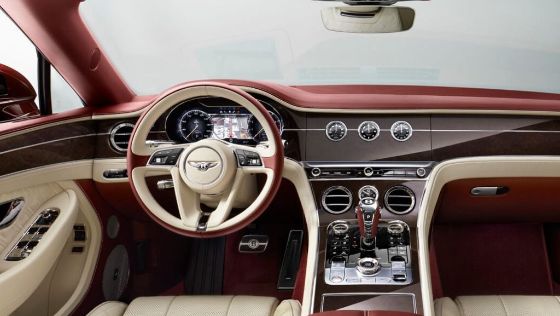 Bentley Continental (2019) Interior 004