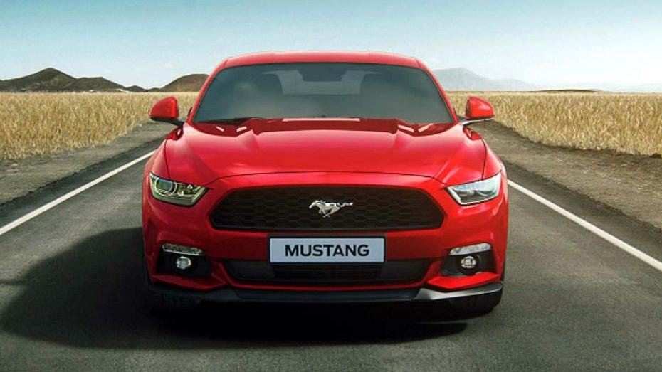 Ford Mustang (2018) Exterior 002