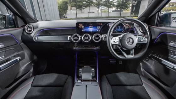 2020 Mercedes-Benz GLB 250 AMG Line Interior 001