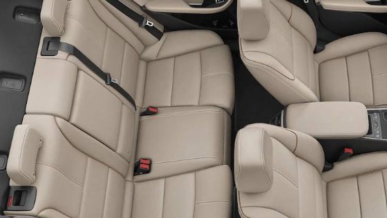 Chevrolet Impala (2019) Interior 015