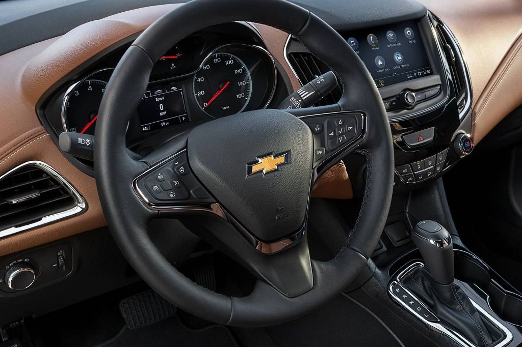 Chevrolet Cruze (2019) Interior 003