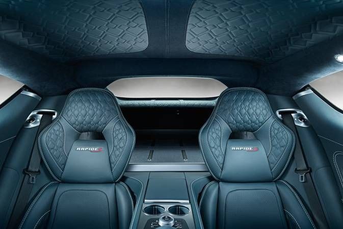 Aston Martin Rapide S (2015) Interior 002