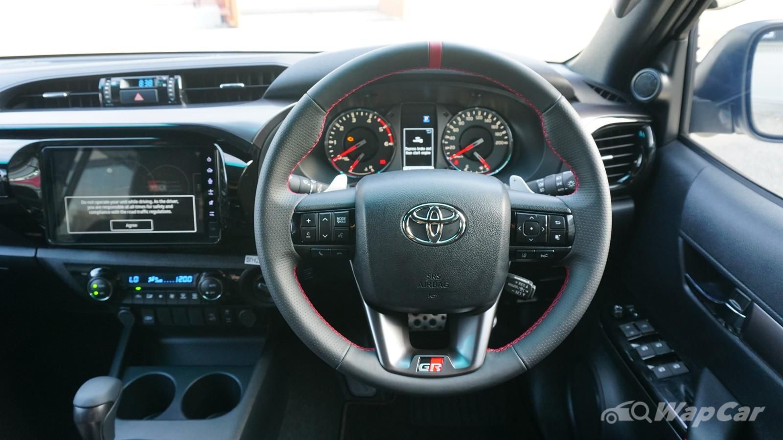 2023 Toyota Hilux GR Sport 2.8 AT Interior 002