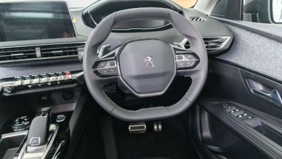 2019 Peugeot 5008 THP Plus Allure Interior 005