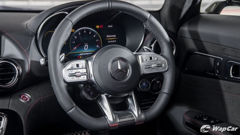 2019 Mercedes-Benz AMG GT C Interior 003